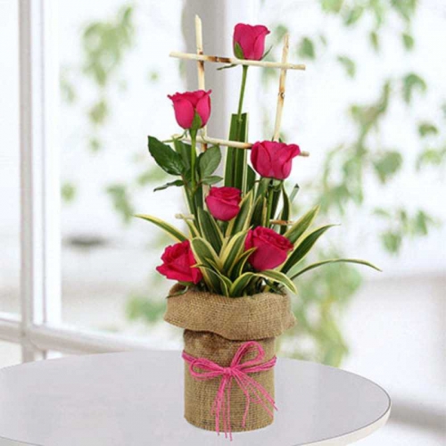 pink-roses-arrangement_1-1.jpg